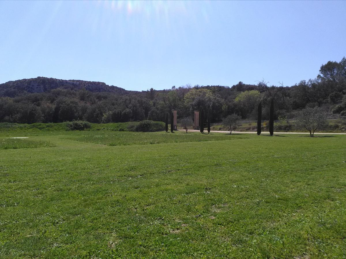 Domaine Saint Martin Hotell Valliguieres Eksteriør bilde