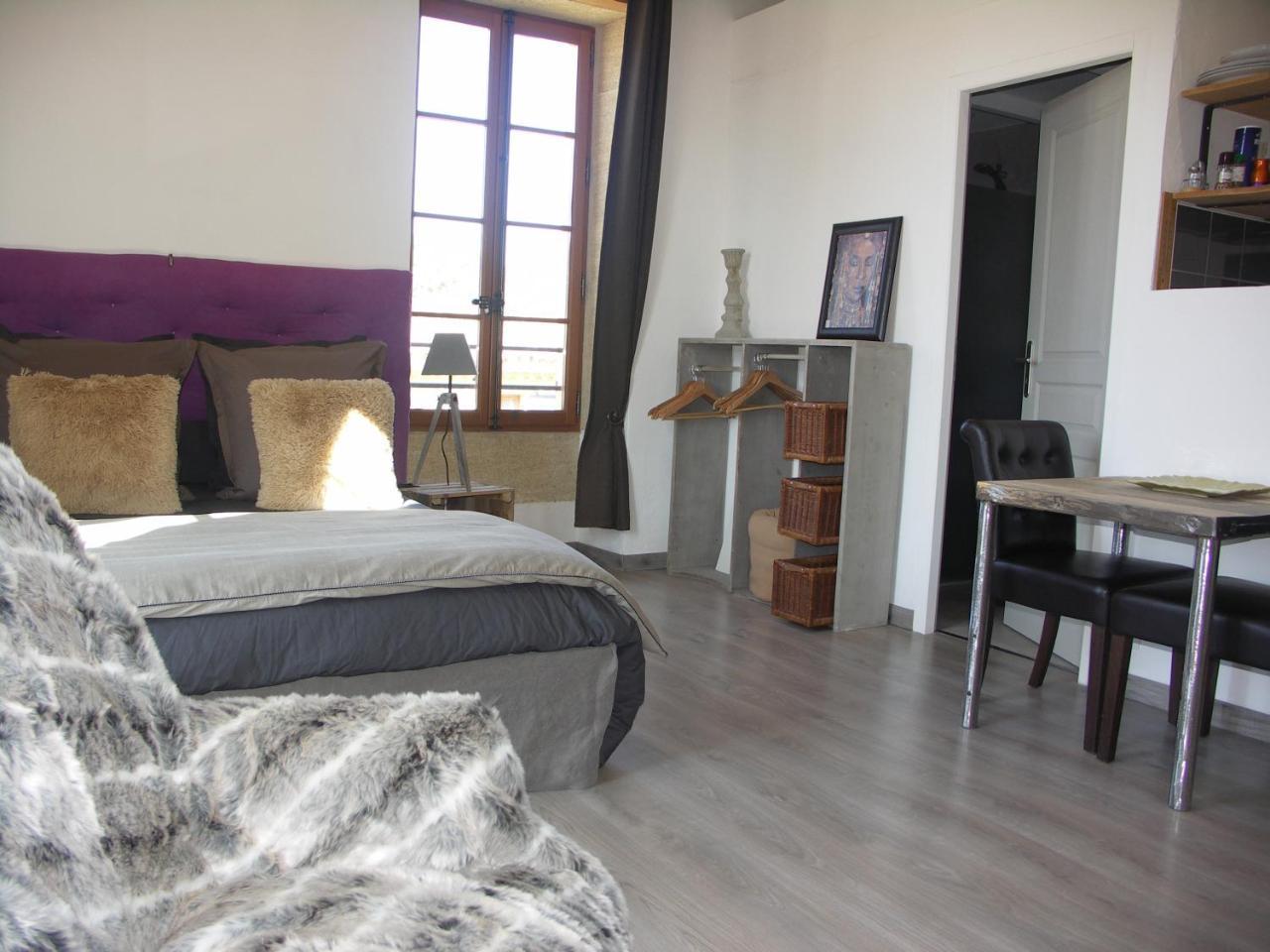 Domaine Saint Martin Hotell Valliguieres Eksteriør bilde