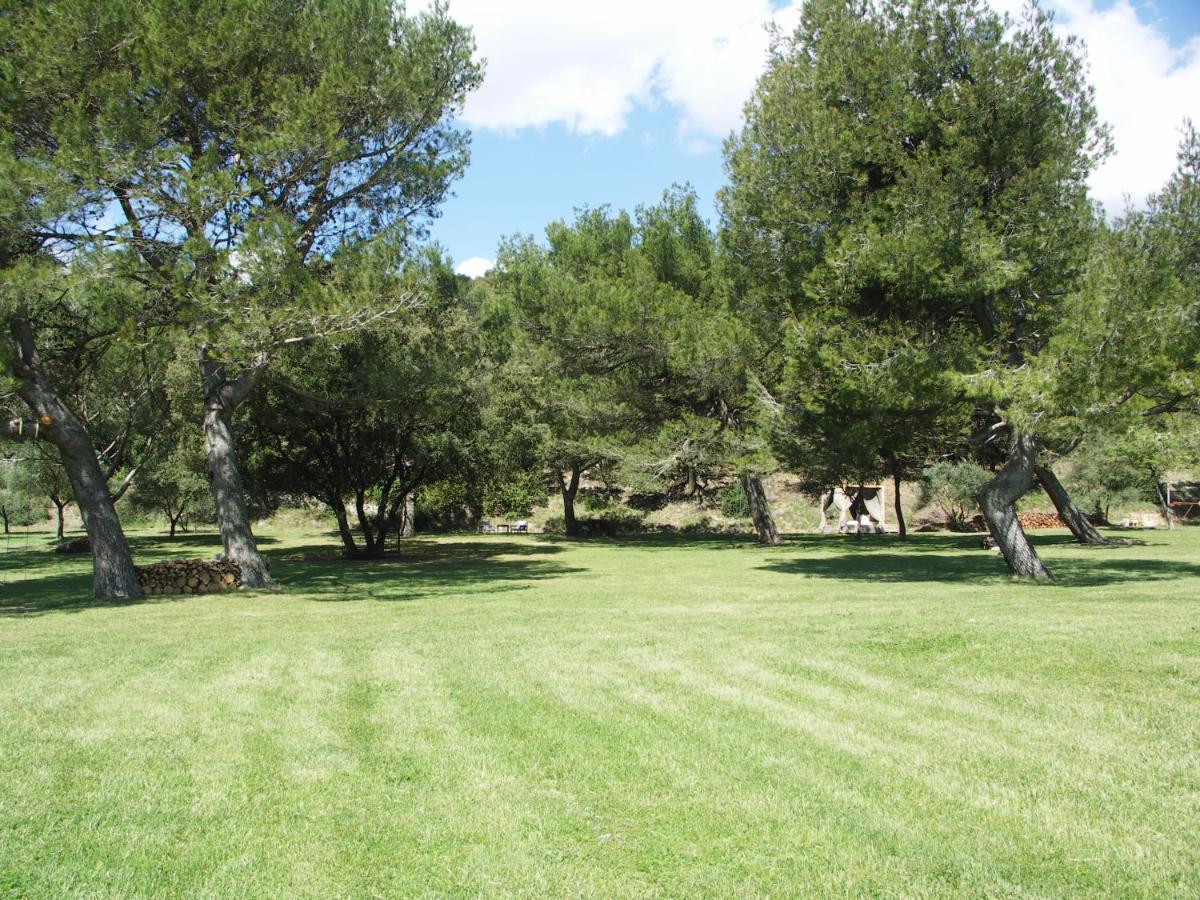 Domaine Saint Martin Hotell Valliguieres Eksteriør bilde